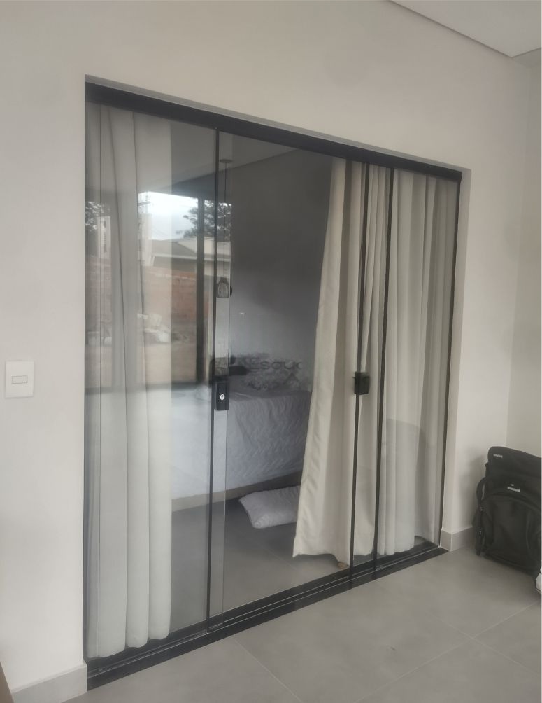 Felipe Flores 10.jpg